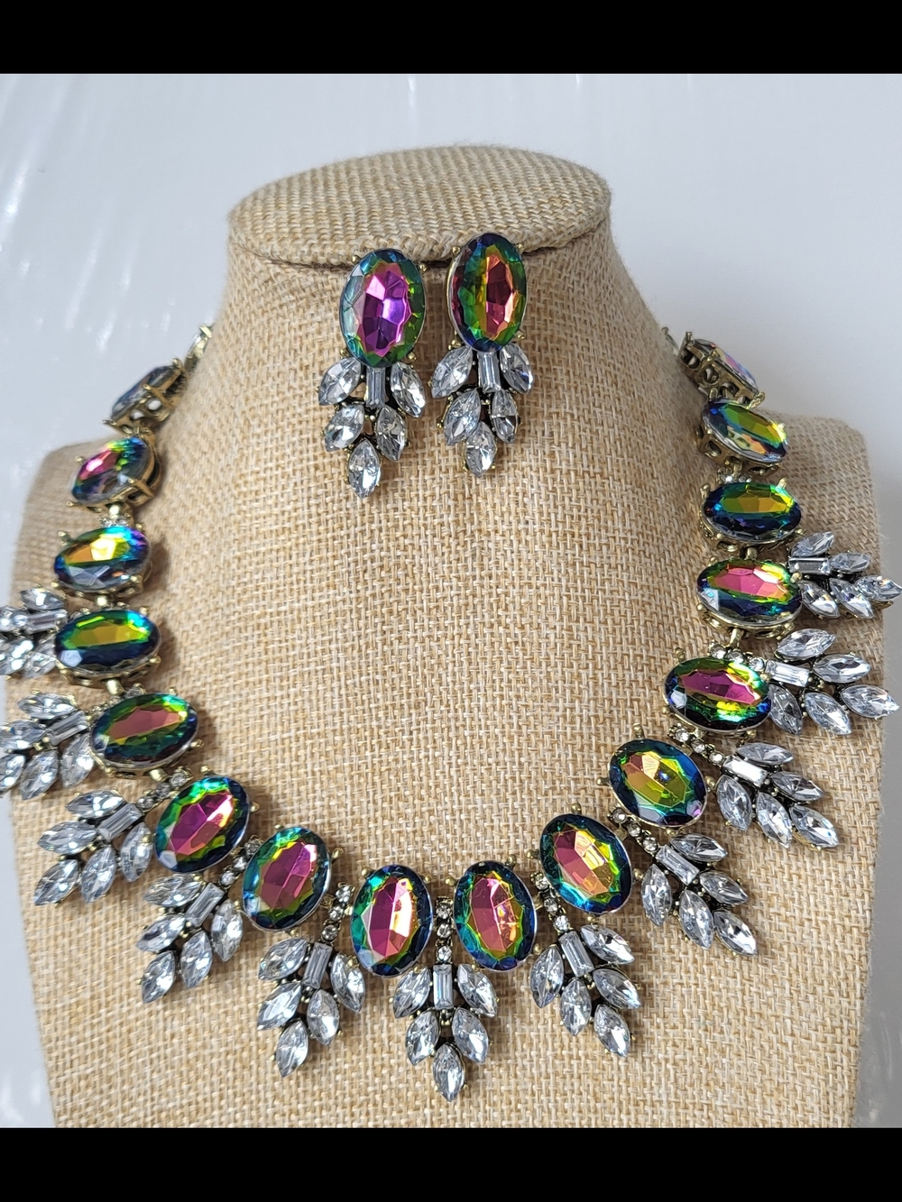 Beautiful Watermelon Color Rhinestones Statement Necklace & Earring Set